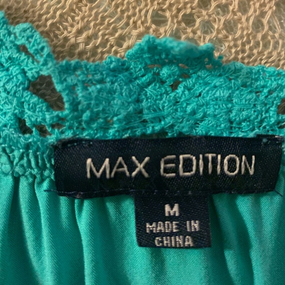 Spring/Summer top - Picture 4 of 4